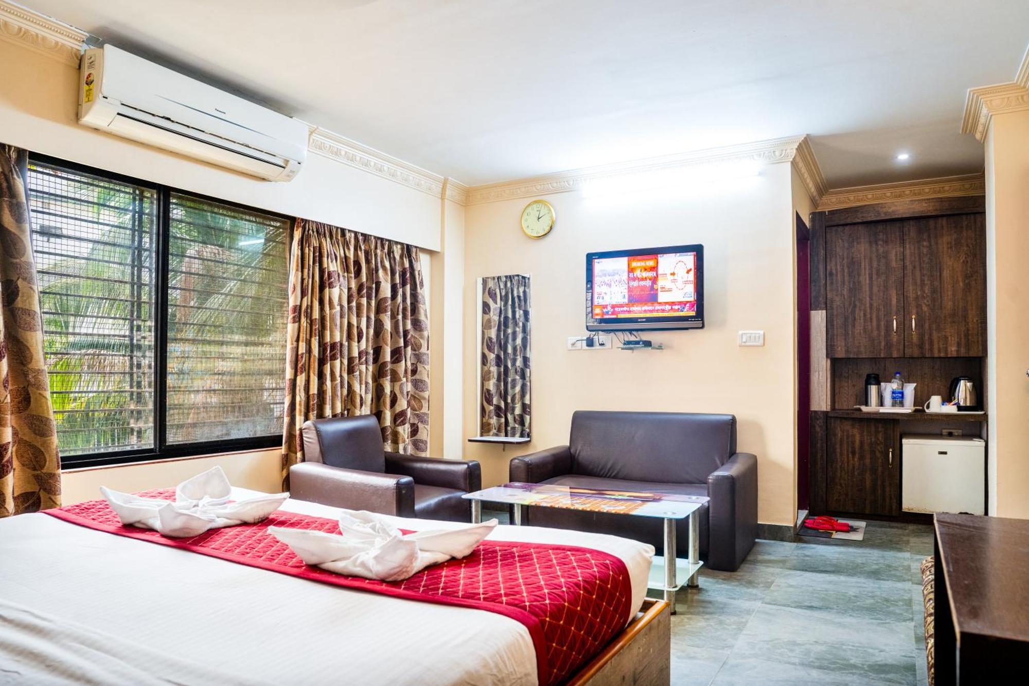 Apples Balaji Inn Siliguri Exteriör bild